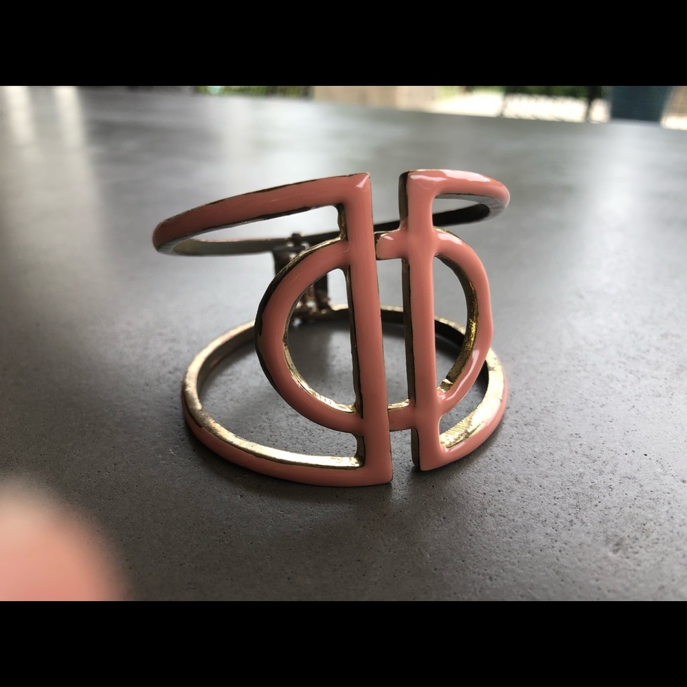 Pink/Gold Cuff - Picture 2 of 7